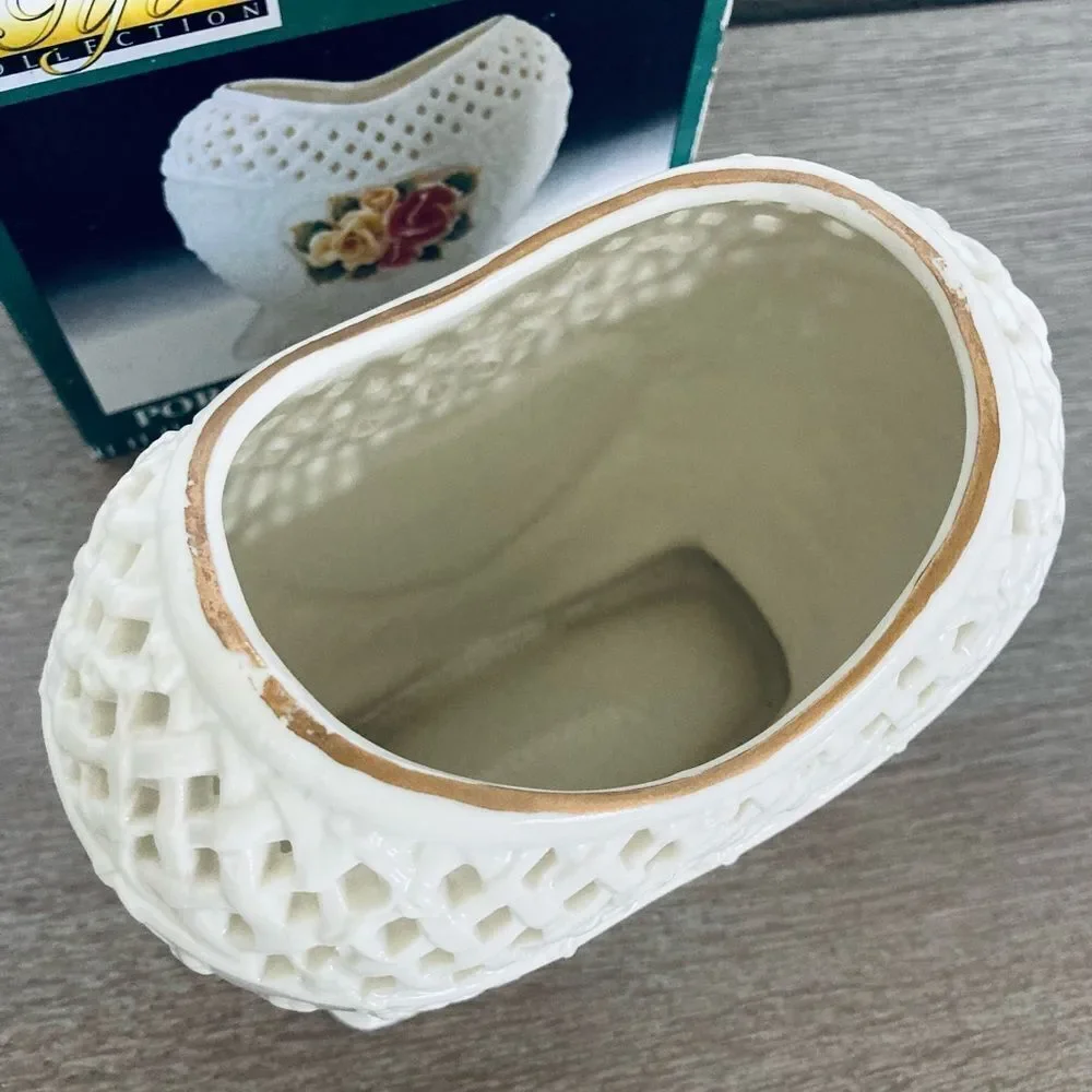 Vintage Porcelain Heart Floral Rose Vase